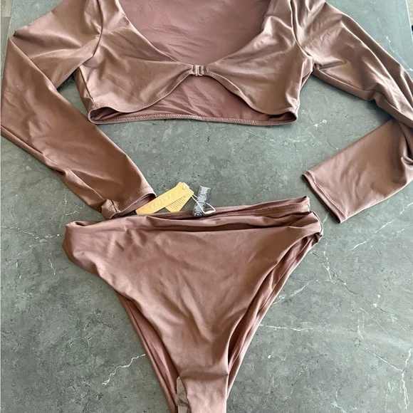 SKIMS Espresso Swimwear Top LIMITED EDITION - Picture 2 of 7